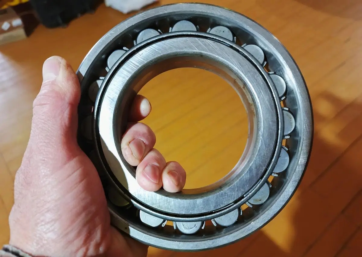 關節(jié)軸承有什么用？關節(jié)軸承的作用與功能